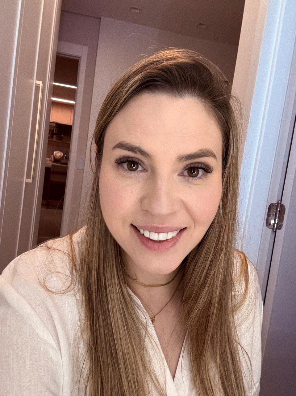Higienização profissional para pele acneica — DG Estética Avançada